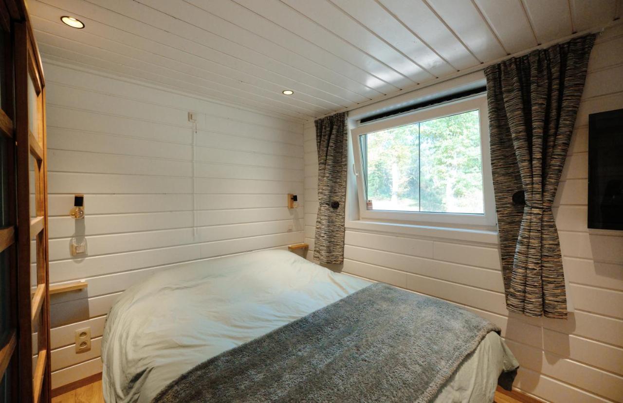 Chalet D'Un Ami Somme-Leuze Bagian luar foto